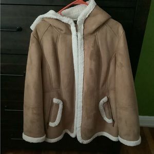 Woman’s Koolaburra jacket brown XL